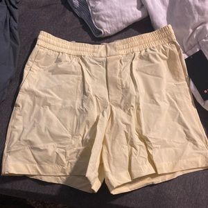 Lululemon 5in inseam Bowline shorts